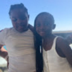 Meet your Posher, Elle